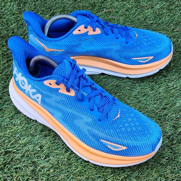 Hoka One One Other - HOKA CLIFTON 9 - Mens Atheltic Shoes - SIZE 9.5D